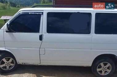 Минивэн Volkswagen Transporter 2002 в Сколе