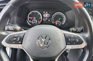 Минивэн Volkswagen Transporter 2021 в 