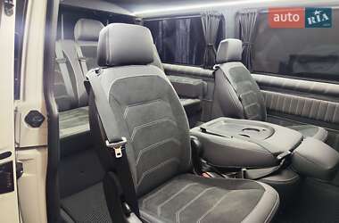 Минивэн Volkswagen Transporter 2021 в 