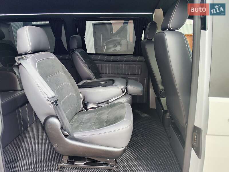 Мінівен Volkswagen Transporter 2021 в Бердичеві