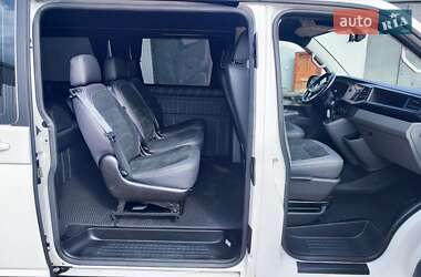 Минивэн Volkswagen Transporter 2021 в 