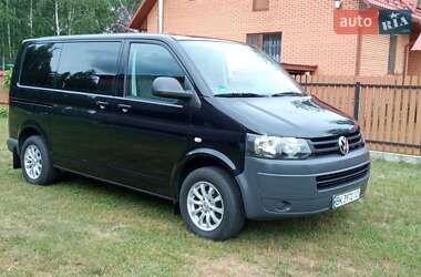 Минивэн Volkswagen Transporter 2011 в 