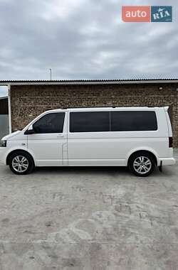 Мінівен Volkswagen Transporter 2010 в Дрогобичі