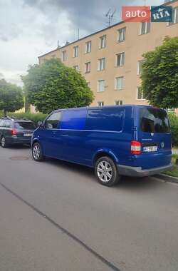 Грузовой фургон Volkswagen Transporter 2010 в 