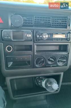 Мінівен Volkswagen Transporter 2003 в 