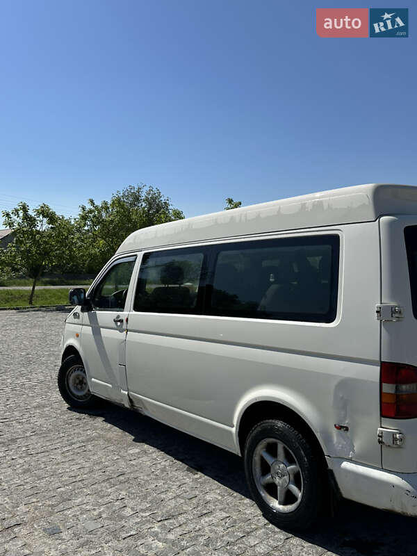 Минивэн Volkswagen Transporter 2005 в Кельменцах