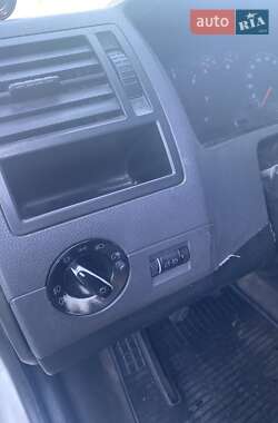 Мінівен Volkswagen Transporter 2004 в 