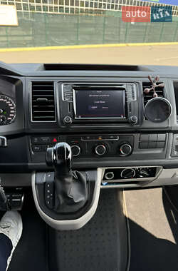 Минивэн Volkswagen Transporter 2018 в 