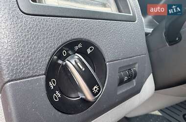 Грузовой фургон Volkswagen Transporter 2011 в 