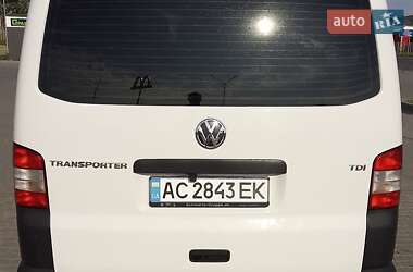 Минивэн Volkswagen Transporter 2015 в 