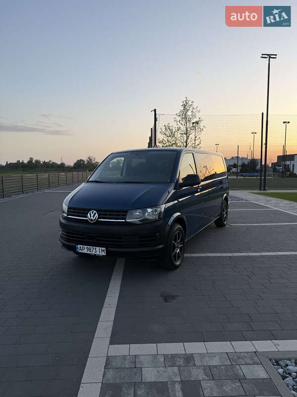 Минивэн Volkswagen Transporter 2017 в Мукачево