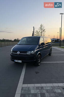 Минивэн Volkswagen Transporter 2017 в 