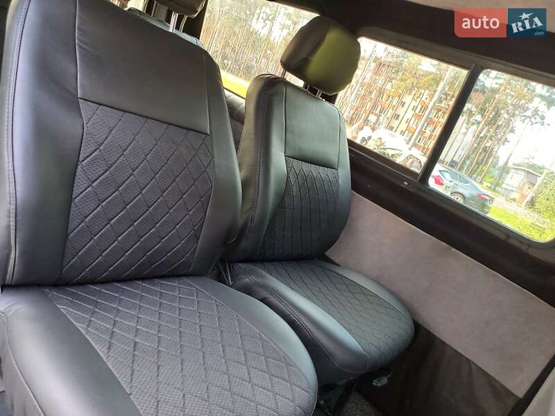 Минивэн Volkswagen Transporter 2007 в Ирпене