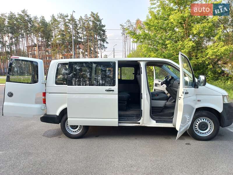 Мінівен Volkswagen Transporter 2007 в 