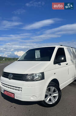 Грузовой фургон Volkswagen Transporter 2012 в 