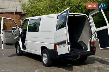 Минивэн Volkswagen Transporter 2001 в 