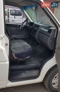 Минивэн Volkswagen Transporter 2001 в 