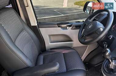 Минивэн Volkswagen Transporter 2015 в 