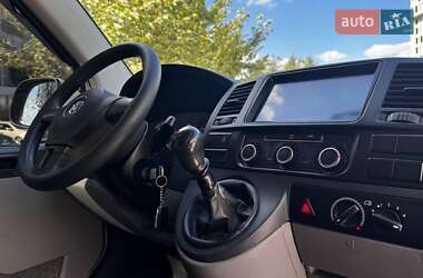 Минивэн Volkswagen Transporter 2015 в 