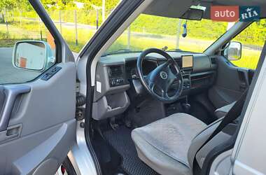 Минивэн Volkswagen Transporter 2002 в 