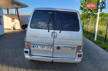 Минивэн Volkswagen Transporter 2002 в 