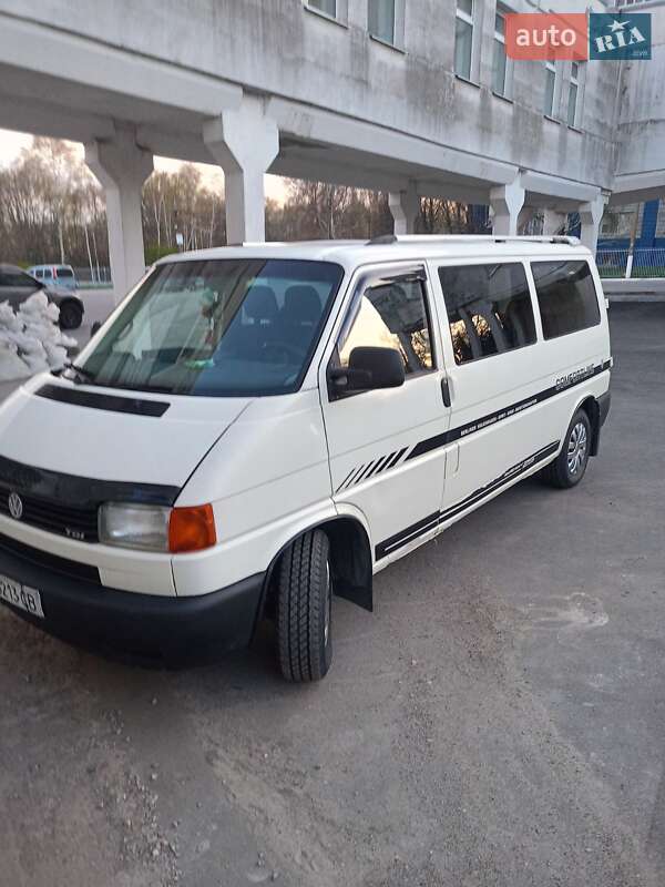 Минивэн Volkswagen Transporter 1999 в Новояворовске