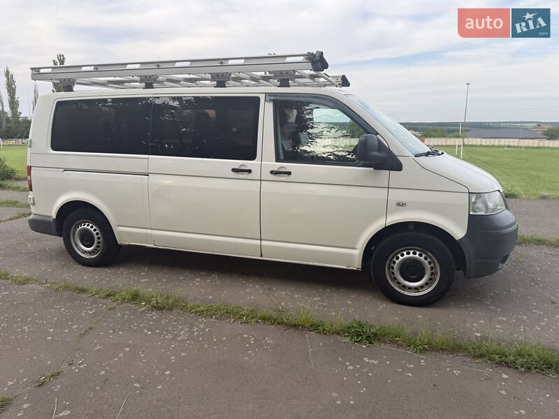 Минивэн Volkswagen Transporter 2008 в Ладыжине