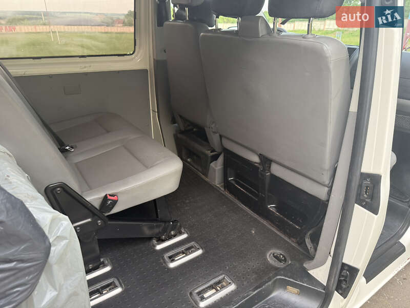 Минивэн Volkswagen Transporter 2008 в Ладыжине