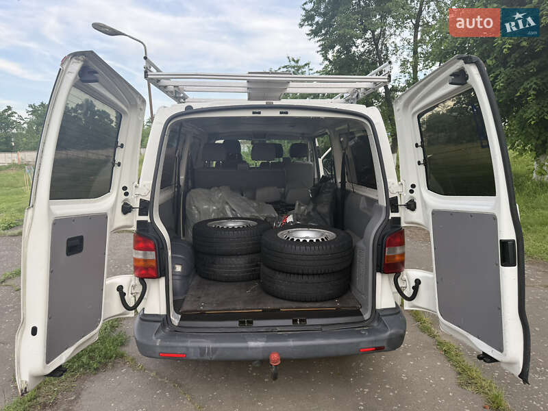 Минивэн Volkswagen Transporter 2008 в Ладыжине