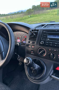 Вантажний фургон Volkswagen Transporter 2007 в 