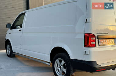 Грузовой фургон Volkswagen Transporter 2018 в 