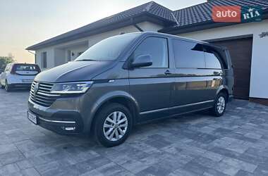 Минивэн Volkswagen Transporter 2020 в 