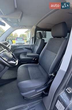 Минивэн Volkswagen Transporter 2020 в 