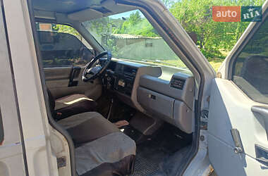 Минивэн Volkswagen Transporter 1991 в 