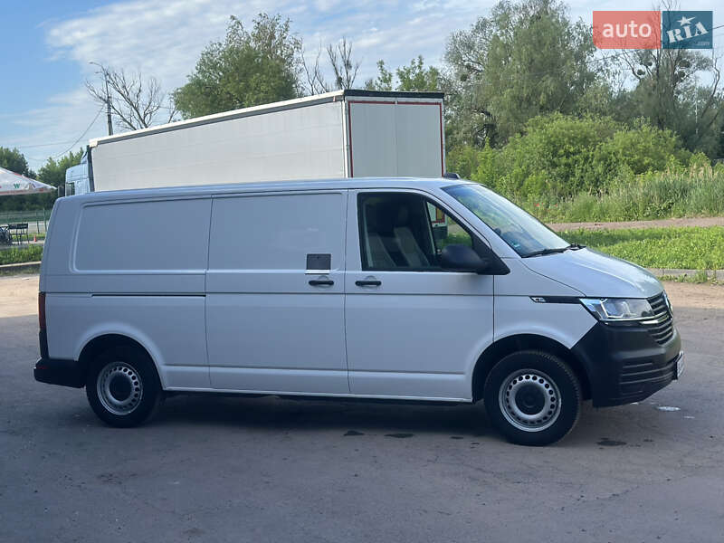 Грузовой фургон Volkswagen Transporter 2020 в Дубно