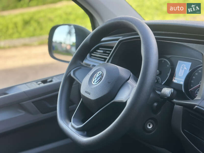 Грузовой фургон Volkswagen Transporter 2020 в Дубно