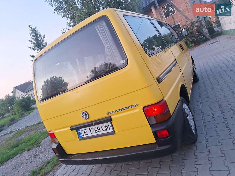 Минивэн Volkswagen Transporter 1999 в Черновцах