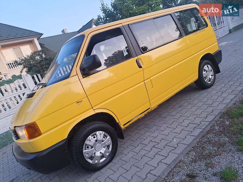 Минивэн Volkswagen Transporter 1999 в Черновцах