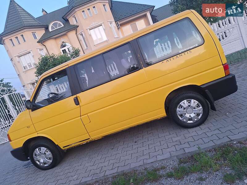 Минивэн Volkswagen Transporter 1999 в Черновцах