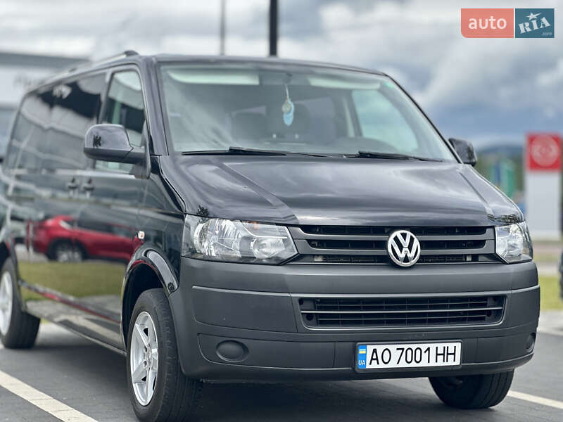 Минивэн Volkswagen Transporter 2015 в Мукачево