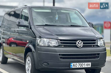Минивэн Volkswagen Transporter 2015 в 