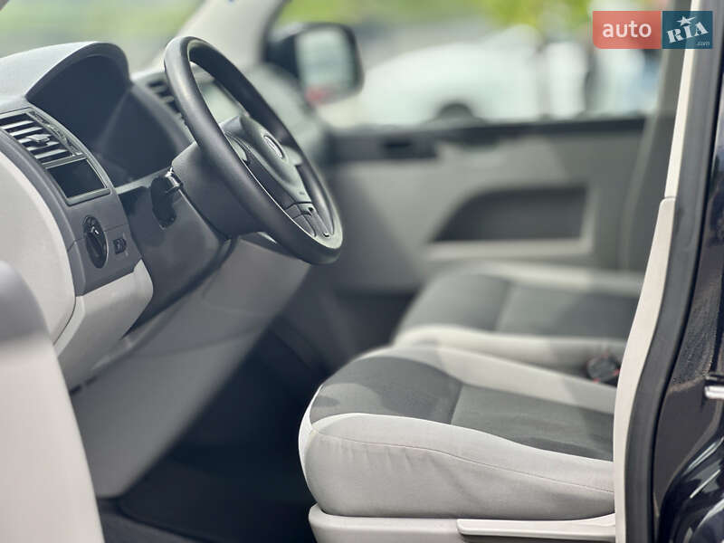 Минивэн Volkswagen Transporter 2015 в Мукачево