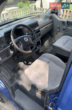 Минивэн Volkswagen Transporter 2001 в 