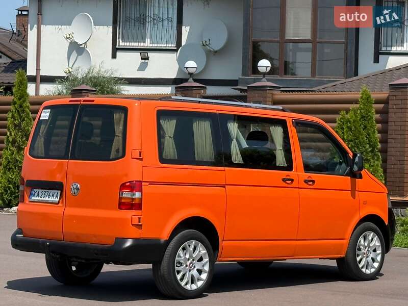 Минивэн Volkswagen Transporter 2005 в Киеве