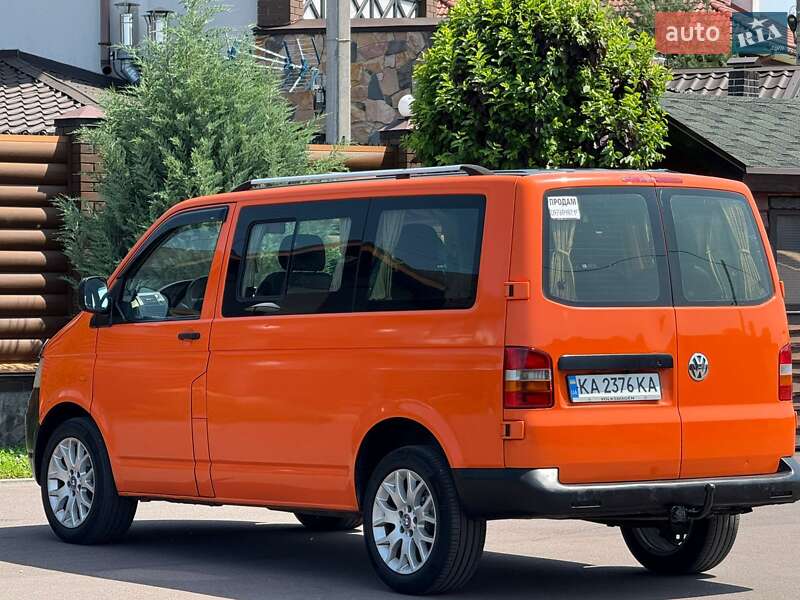 Минивэн Volkswagen Transporter 2005 в Киеве