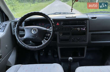 Минивэн Volkswagen Transporter 2001 в 