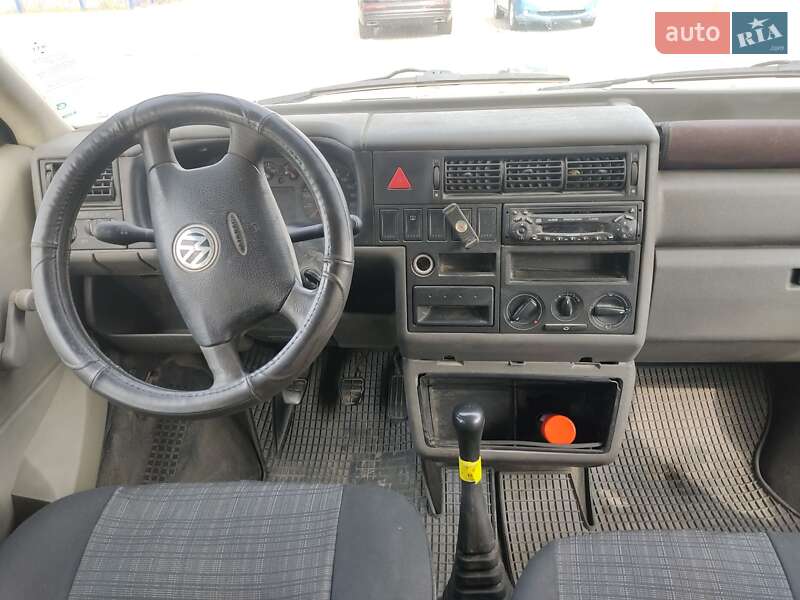 Минивэн Volkswagen Transporter 2000 в Ковеле