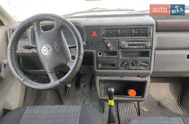 Минивэн Volkswagen Transporter 2000 в 