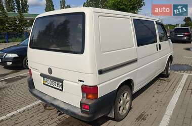 Минивэн Volkswagen Transporter 2000 в 