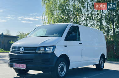 Грузовой фургон Volkswagen Transporter 2017 в 
